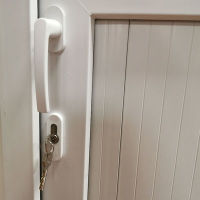 CONCH UPVC/LG UPVC/REHUA UPVC 内部ドア 良好な防水性