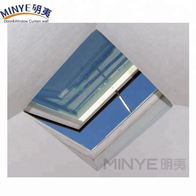 1.4mm プロファイルの厚さ 防水 リモコン アルミ 屋根 窓 強く 耐久性