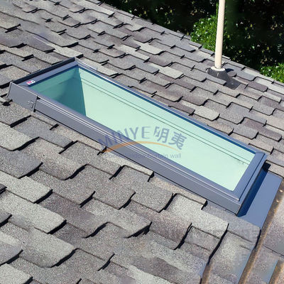 1.4mm プロフィール厚さ 天井照明 屋根 上部窓 電気ブラインドと雷雨防止