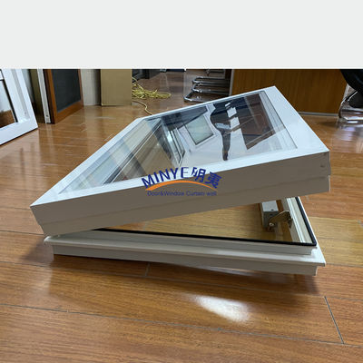 OEM オーダーメイド 電動屋根天窓 アルミ合金フレームと内蔵ブラインド