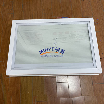OEM オーダーメイド 電動屋根天窓 アルミ合金フレームと内蔵ブラインド