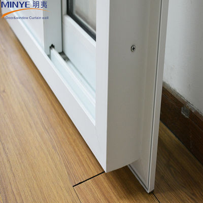 防風機能 ダブル スライディング ガラス UPVC 縦窓 省エネの利点