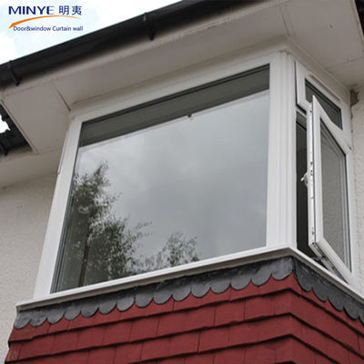 暖房と音隔絶のための二重ガラスのカスタマイズされたサイズUPVC/PVCキャセメント窓
