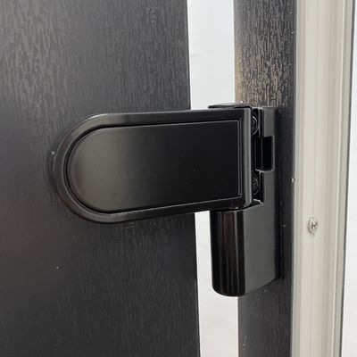 耐久性高いLamnativeガラスPVC外装と内装のためのフランス製カーセメントドア
