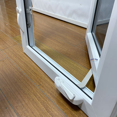 オーダーメイドサイズ ホワイトUPVCウィンドウ 双窓ガラス スイングPVCキャセメントウィンドウ