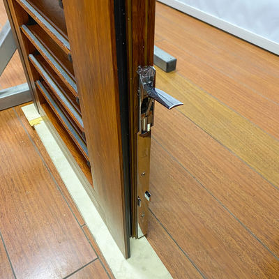 ホテルデザインソリューション アノイド化または粉末で覆われたプロフィール 完成 スイング オープン シャッター