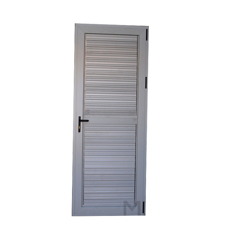 主な材料 PVC 白色 固定板の単一のドアを持つUpvc/pvcカーセメントドア